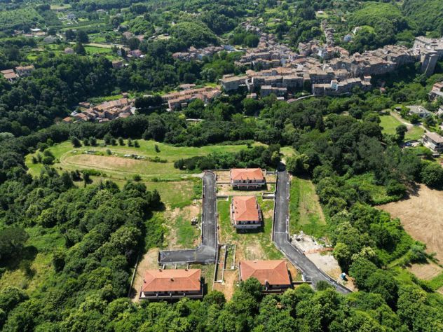 casa indipendente in vendita a Bassano Romano