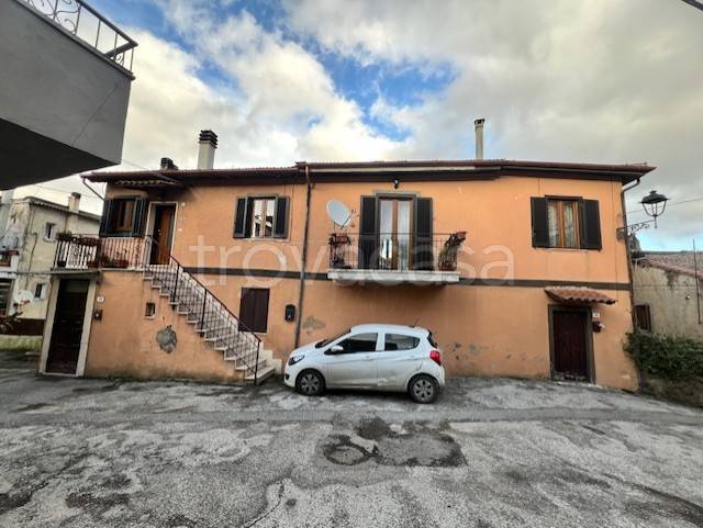 appartamento in vendita a Bassano Romano