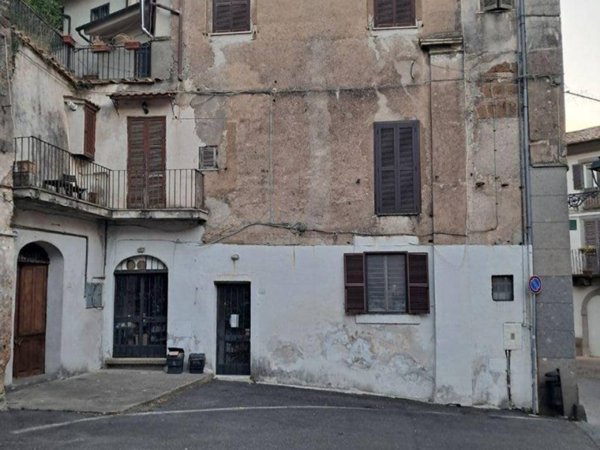 appartamento in vendita a Bassano Romano