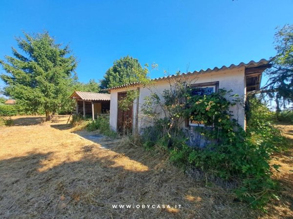 casa indipendente in vendita a Bassano Romano