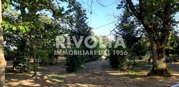casa indipendente in vendita a Bassano Romano
