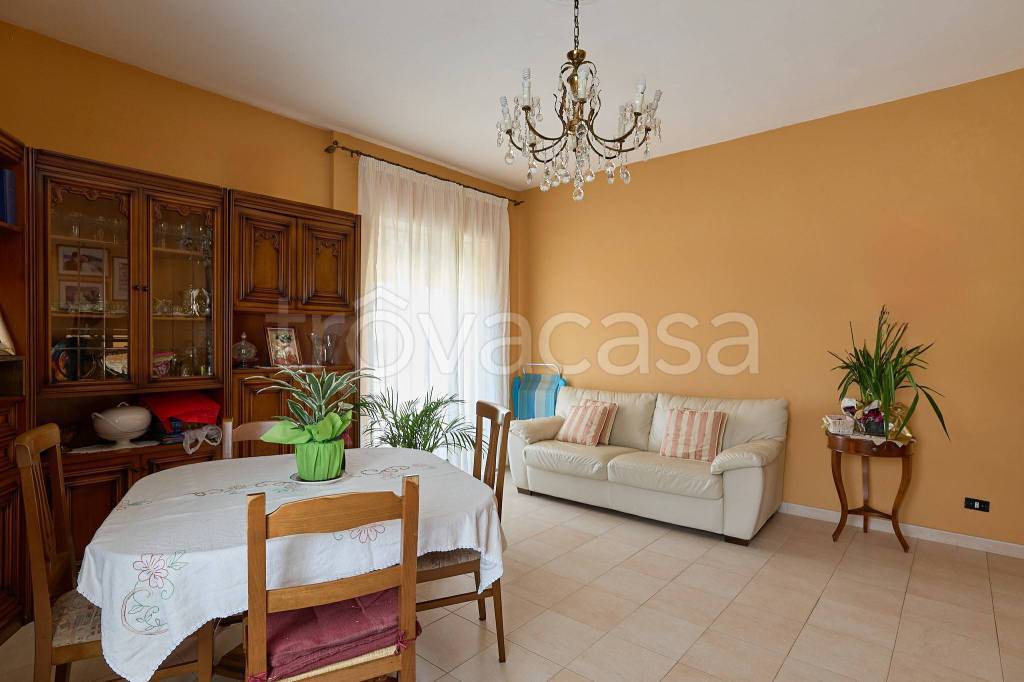 appartamento in vendita a Bassano Romano