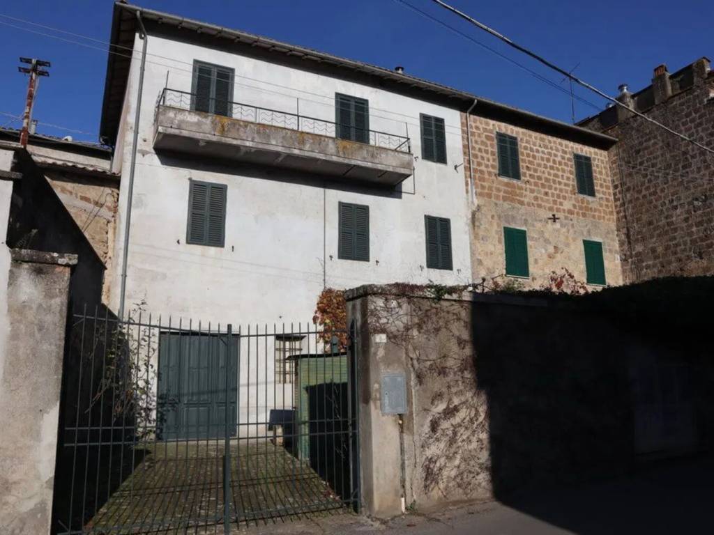 appartamento in vendita a Bassano Romano