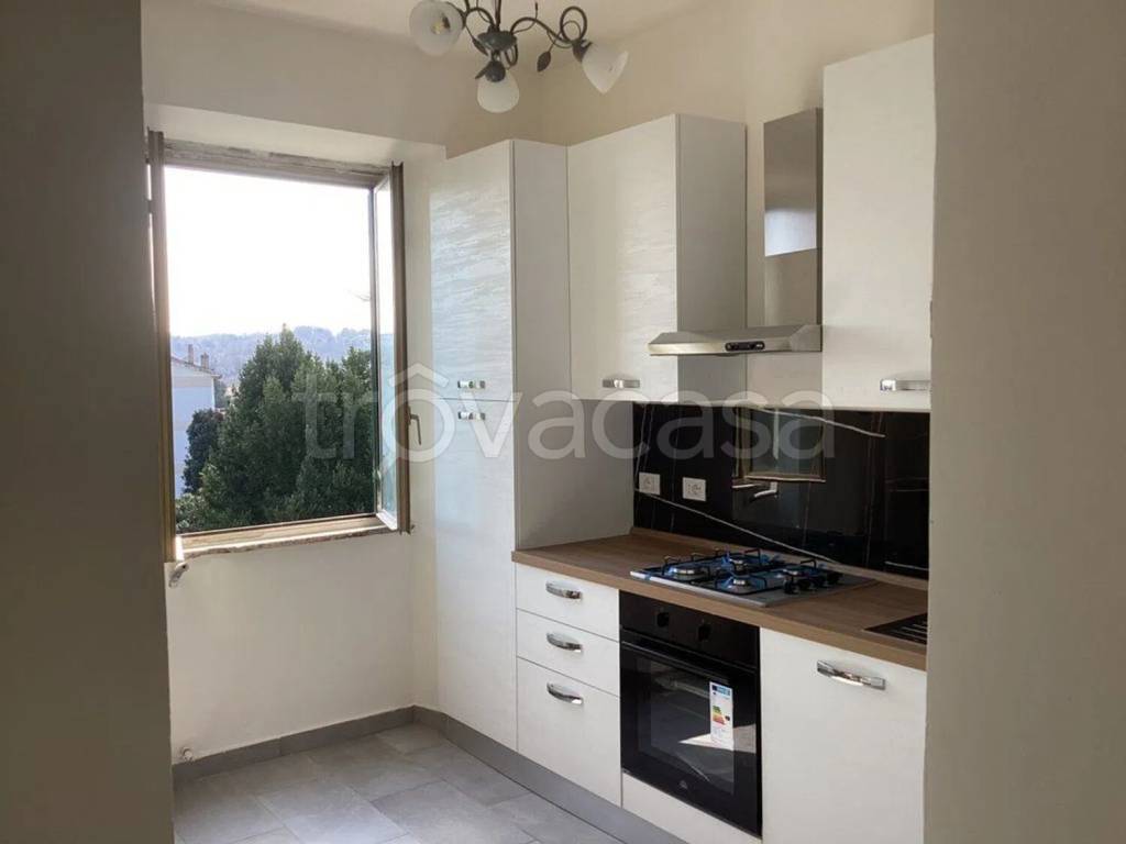 appartamento in vendita a Bassano Romano