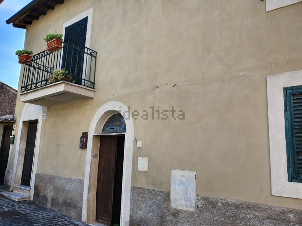 appartamento in vendita a Bassano Romano