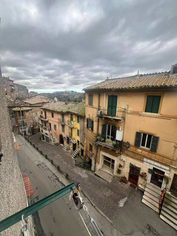 appartamento in vendita a Bassano Romano