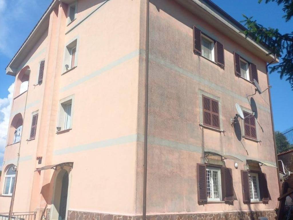 appartamento in vendita a Bassano Romano