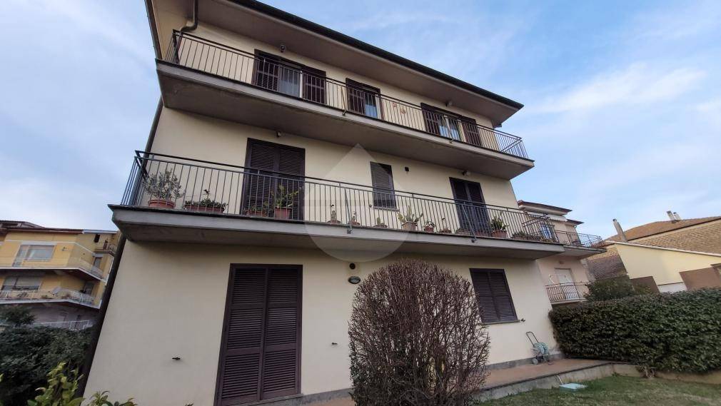 appartamento in vendita a Bassano Romano
