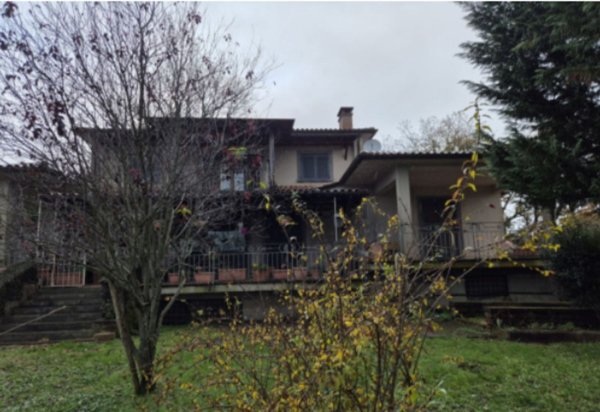 casa indipendente in vendita a Bassano Romano