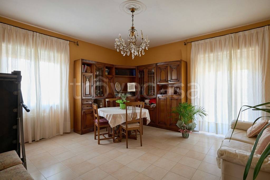 appartamento in vendita a Bassano Romano