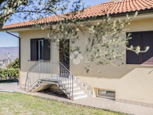 appartamento in vendita a Bassano Romano