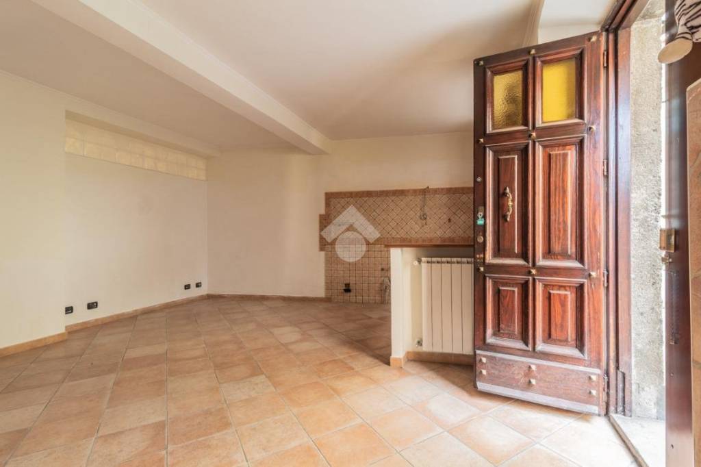 appartamento in vendita a Bassano Romano