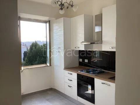 appartamento in vendita a Bassano Romano