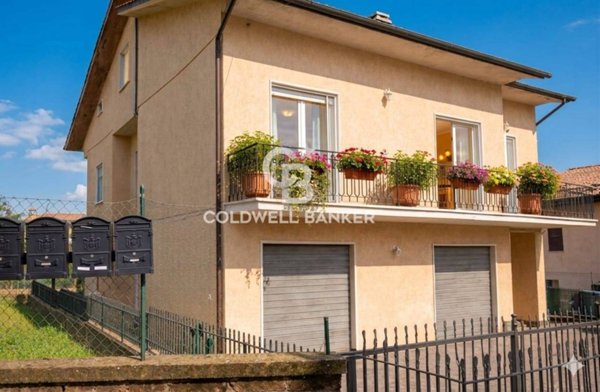 casa indipendente in vendita a Bassano Romano