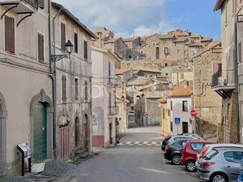appartamento in vendita a Bassano Romano