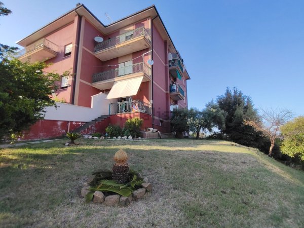 appartamento in vendita a Bassano Romano