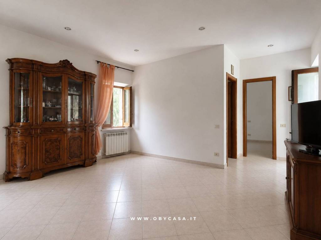 casa indipendente in vendita a Bassano Romano