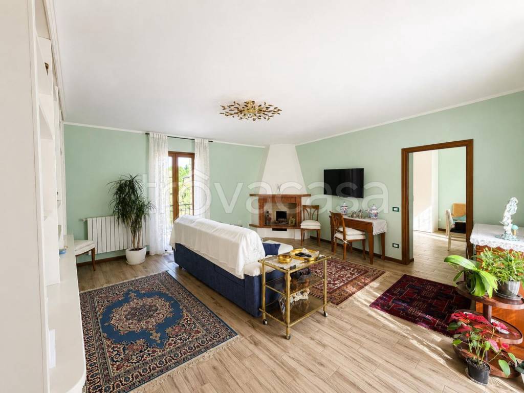 appartamento in vendita a Bassano Romano