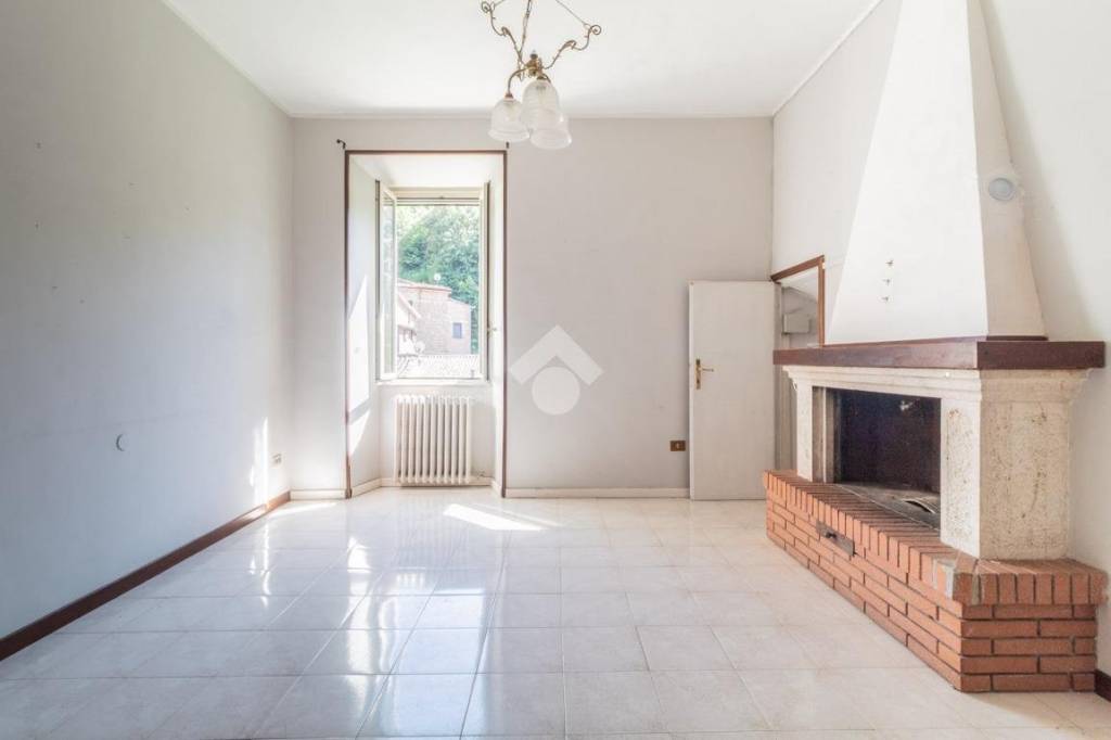 appartamento in vendita a Bassano Romano