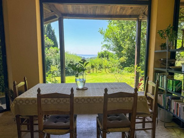 casa indipendente in vendita a Bassano Romano