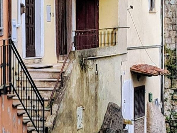 appartamento in vendita a Bassano Romano