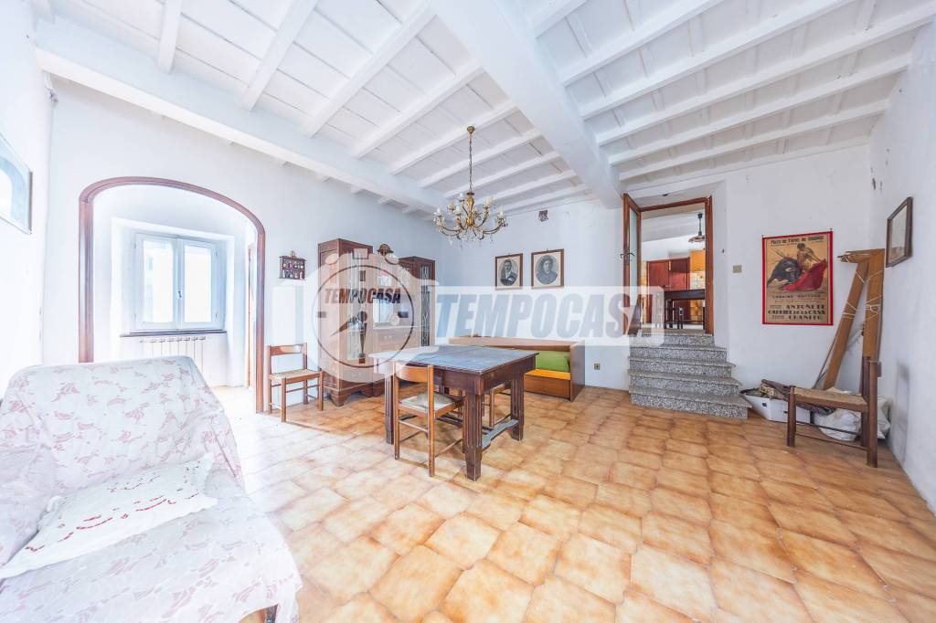 appartamento in vendita a Bassano Romano
