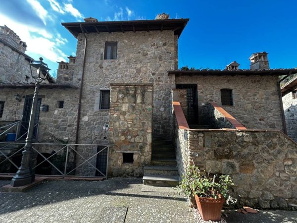 appartamento in vendita a Bassano in Teverina
