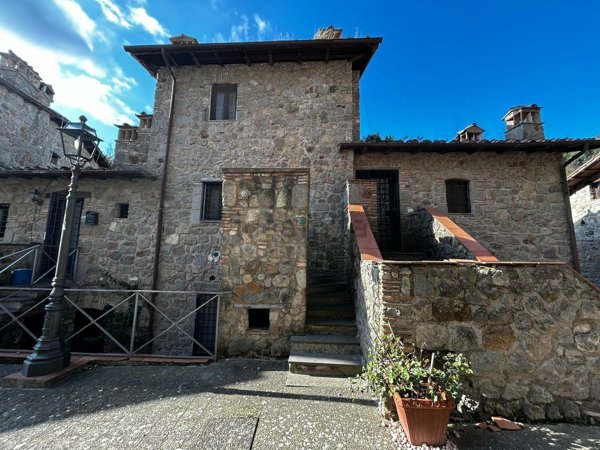 appartamento in vendita a Bassano in Teverina