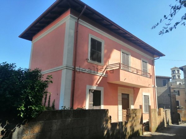 appartamento in vendita a Bassano in Teverina