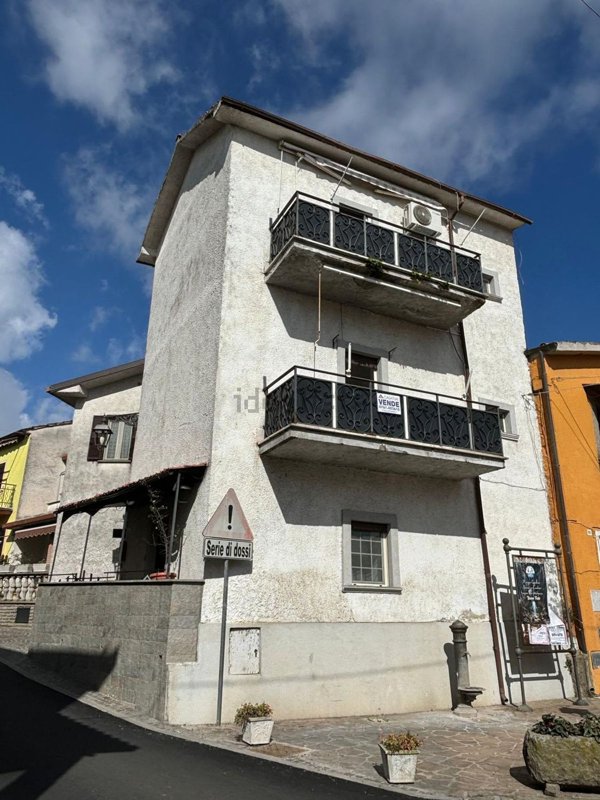 appartamento in vendita a Bassano in Teverina