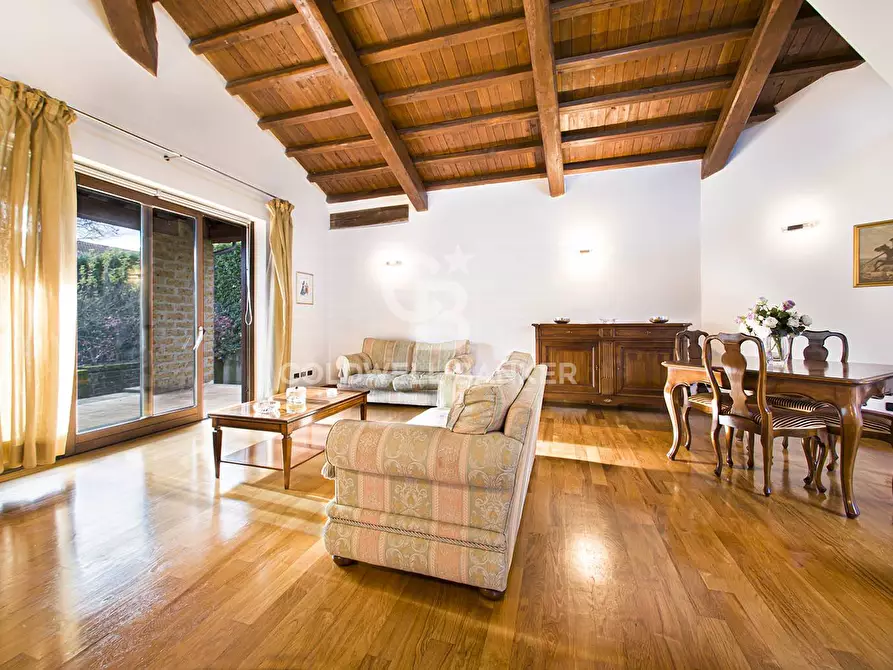 casa indipendente in vendita a Bassano in Teverina