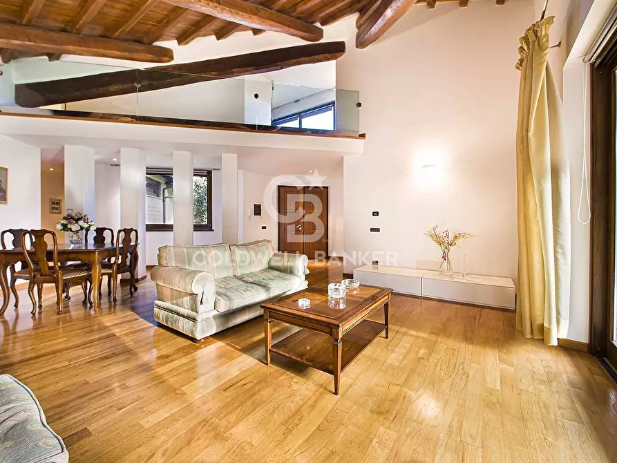 casa indipendente in vendita a Bassano in Teverina