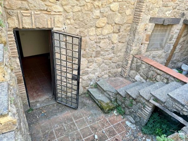 appartamento in vendita a Bassano in Teverina