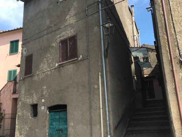 appartamento in vendita a Bassano in Teverina