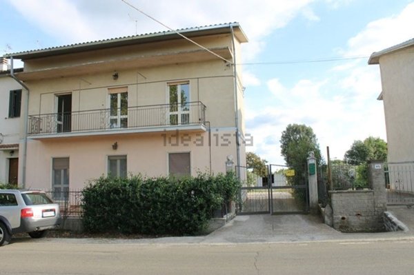 appartamento in vendita a Bassano in Teverina