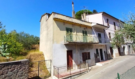 appartamento in vendita a Bassano in Teverina