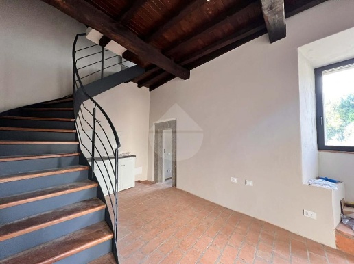 casa indipendente in vendita a Bassano in Teverina