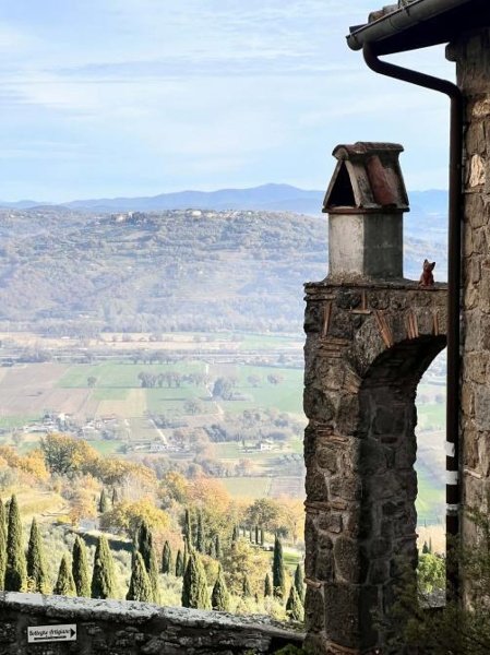 casa indipendente in vendita a Bassano in Teverina
