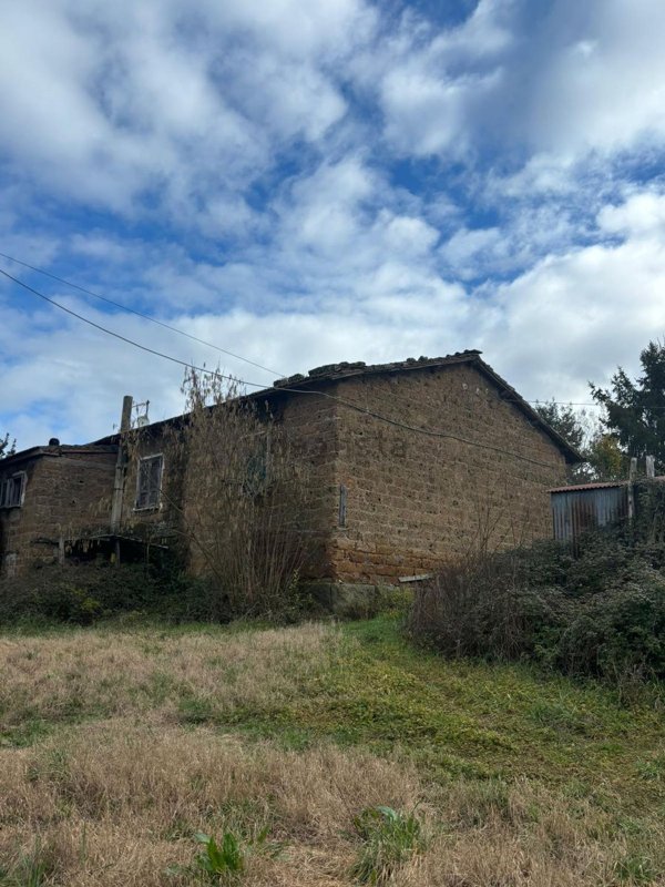 casale in vendita a Bassano in Teverina