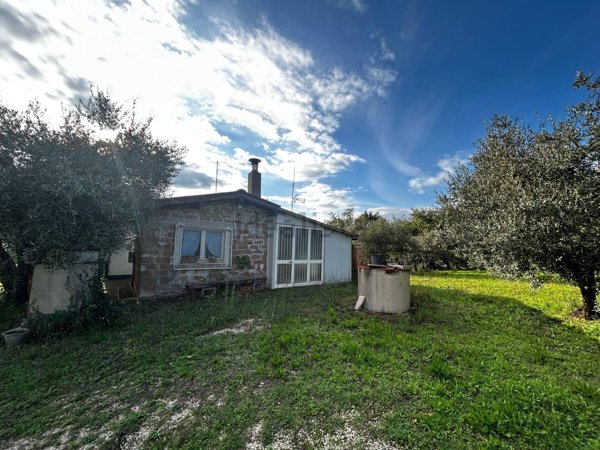 appartamento in vendita a Bassano in Teverina