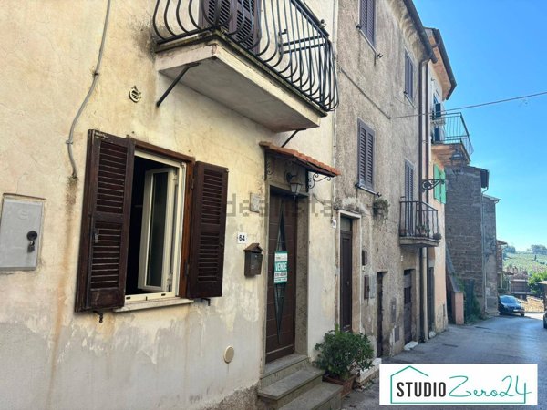 appartamento in vendita a Bassano in Teverina