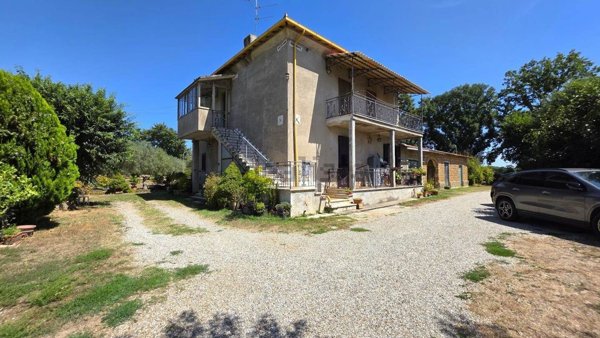 appartamento in vendita a Bassano in Teverina