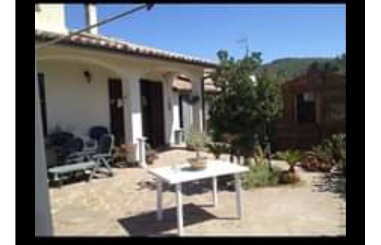 casa indipendente in vendita a Blera in zona Civitella Cesi