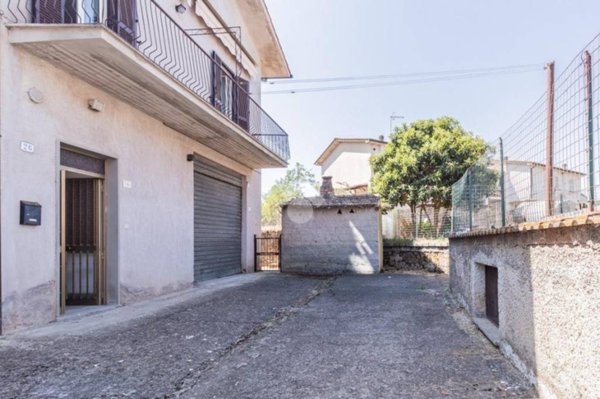 appartamento in vendita a Blera in zona Civitella Cesi