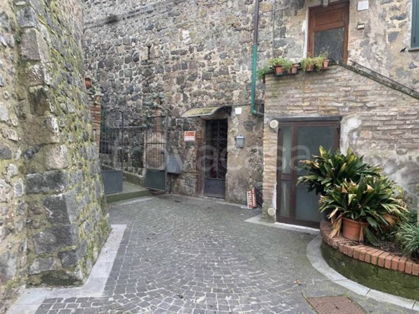 appartamento in vendita a Bolsena