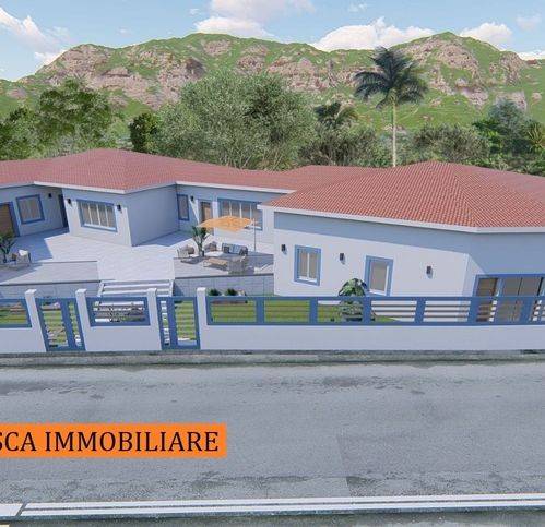 casa indipendente in vendita a Bolsena