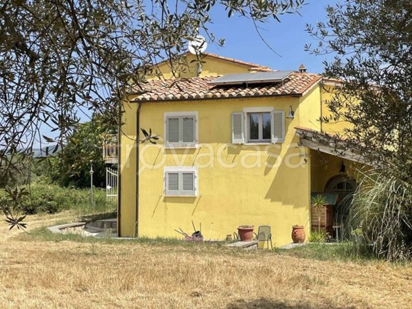 casa indipendente in vendita a Bolsena