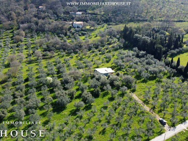 casa indipendente in vendita a Bolsena