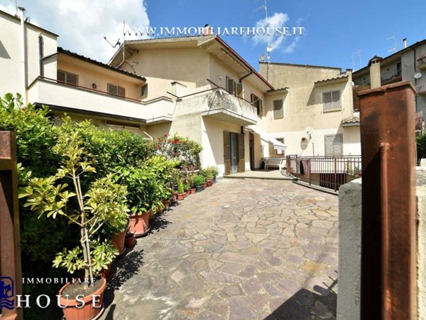 appartamento in vendita a Bolsena