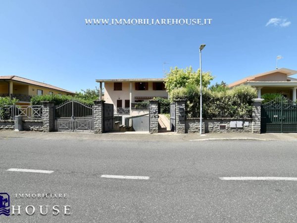 casa indipendente in vendita a Bolsena